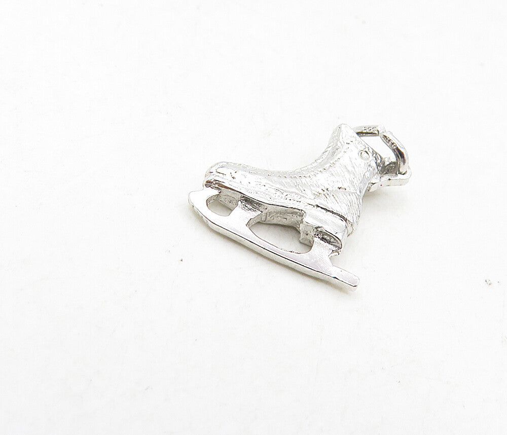925 Sterling Silver Vintage Petite Shiny Etched Ice Skate Pendant PT6982