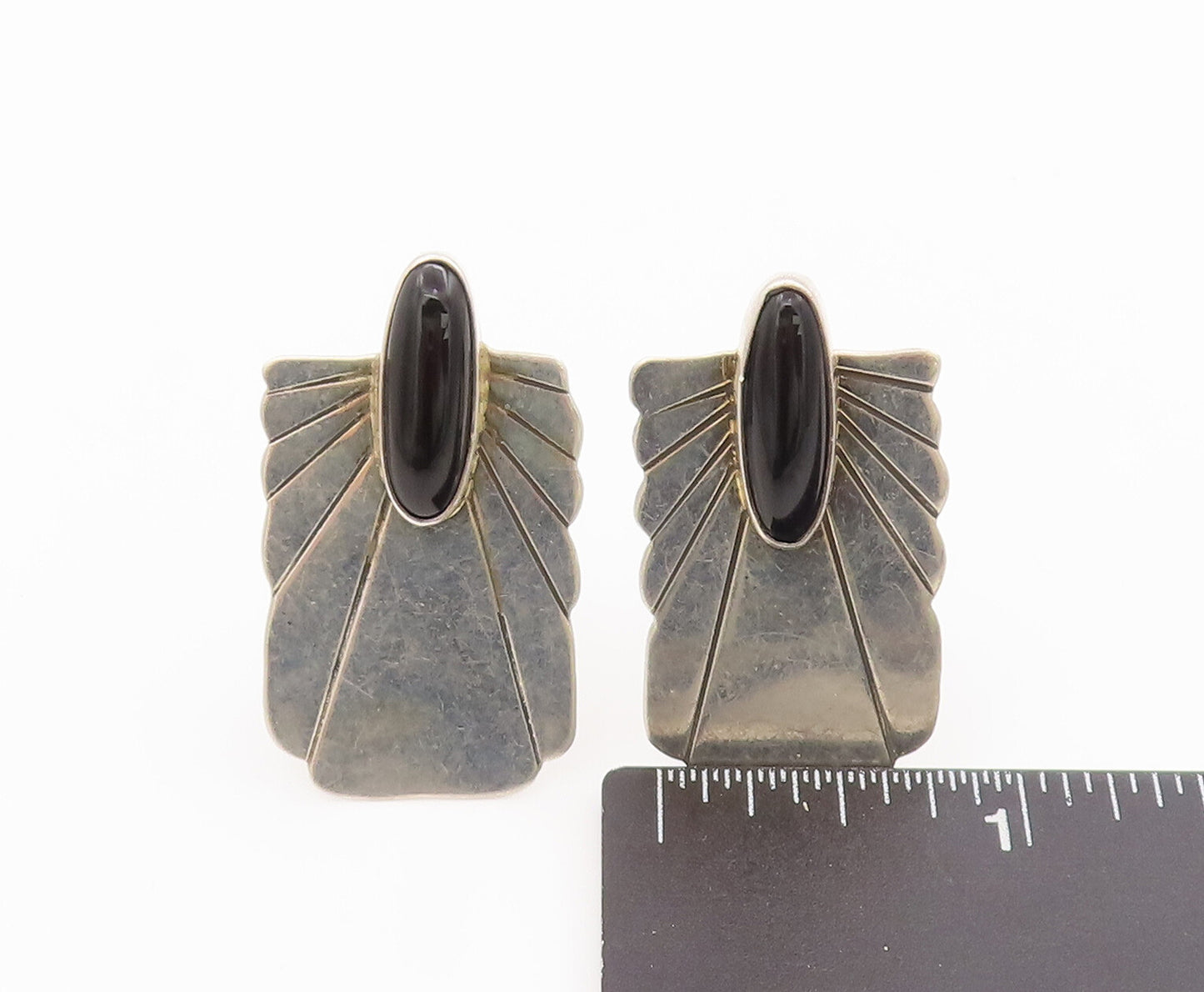 925 Sterling Silver Vintage Earrings NAVAJO Fan Shape Carved Oval Onyx EG13023