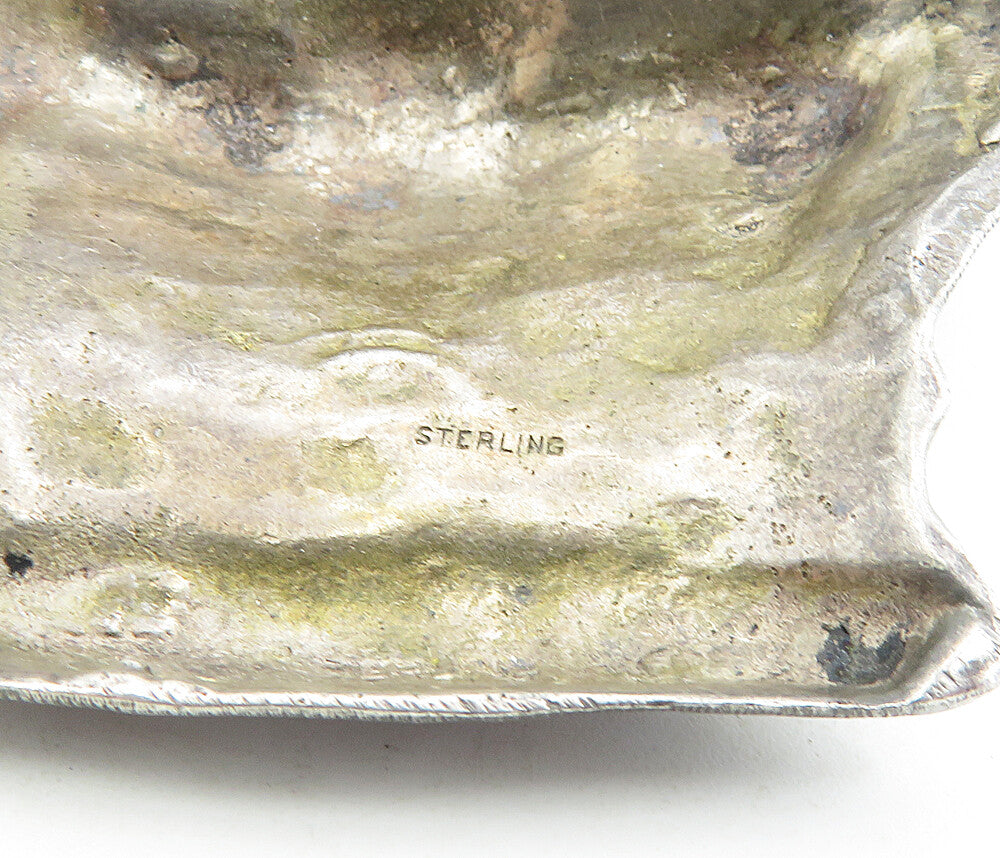 925 Sterling Silver Vintage Dark Tone Royal Crown Motif Brooch Pin BP3221