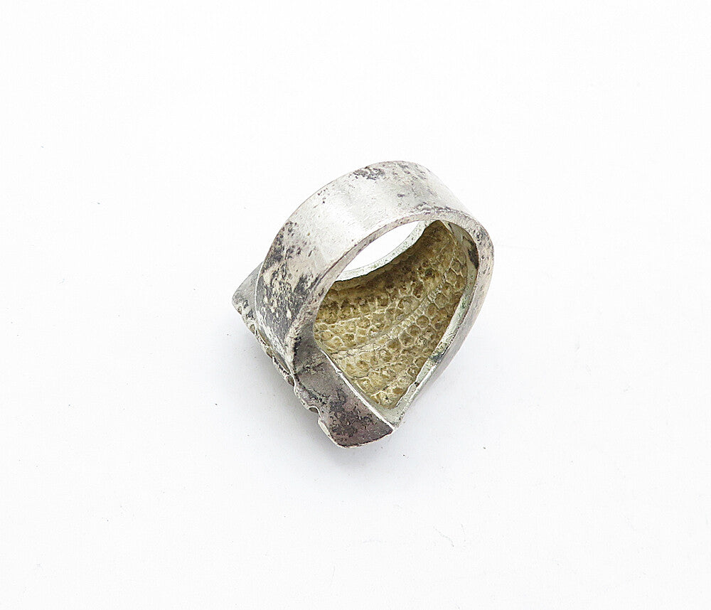 925 Sterling Silver Vintage Dark Tone Fluted Design Band Ring Sz 7.5 RG5342
