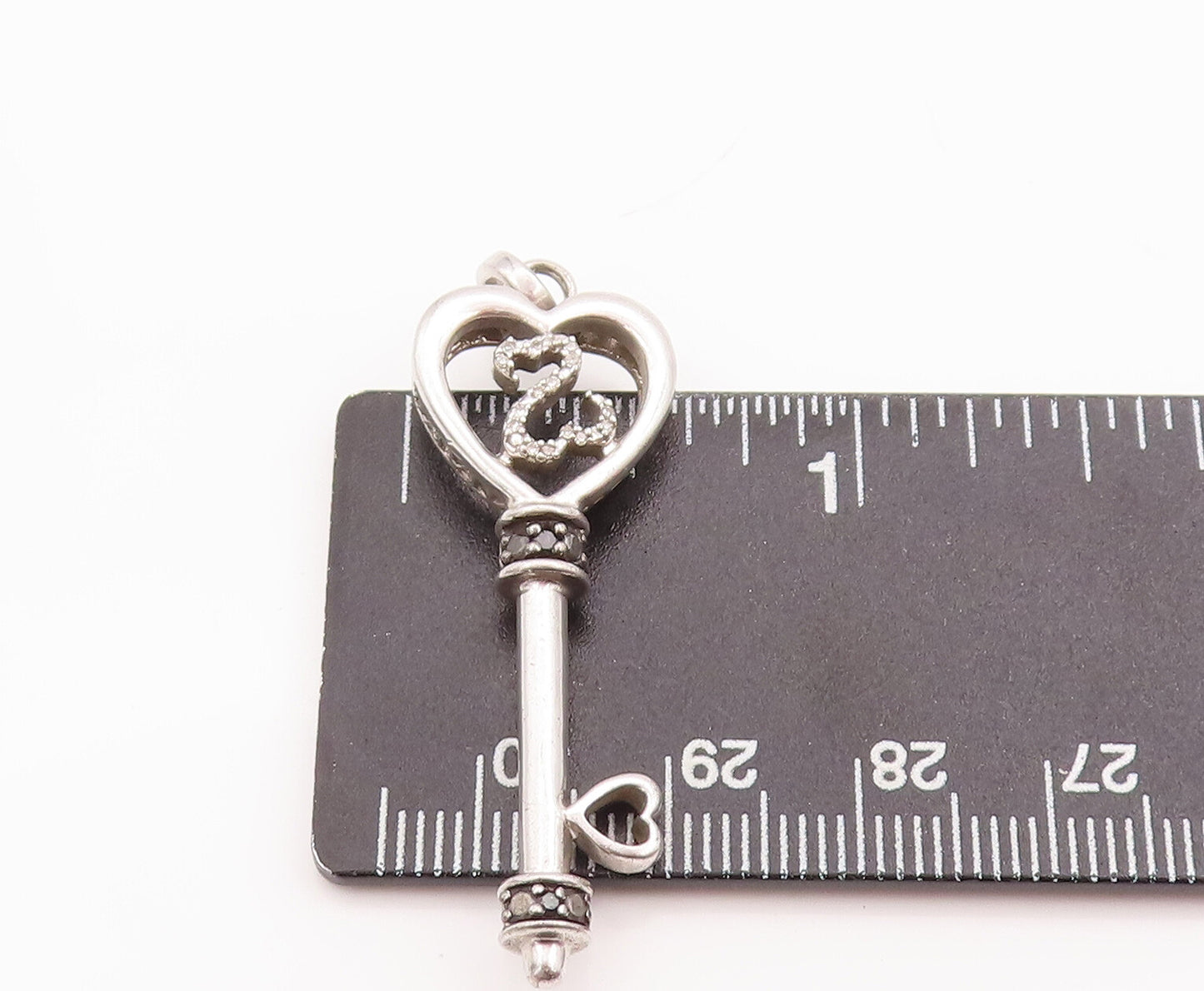 925 Sterling Silver Vintage Pendant Carved Black & White Diamonds Key PT23085