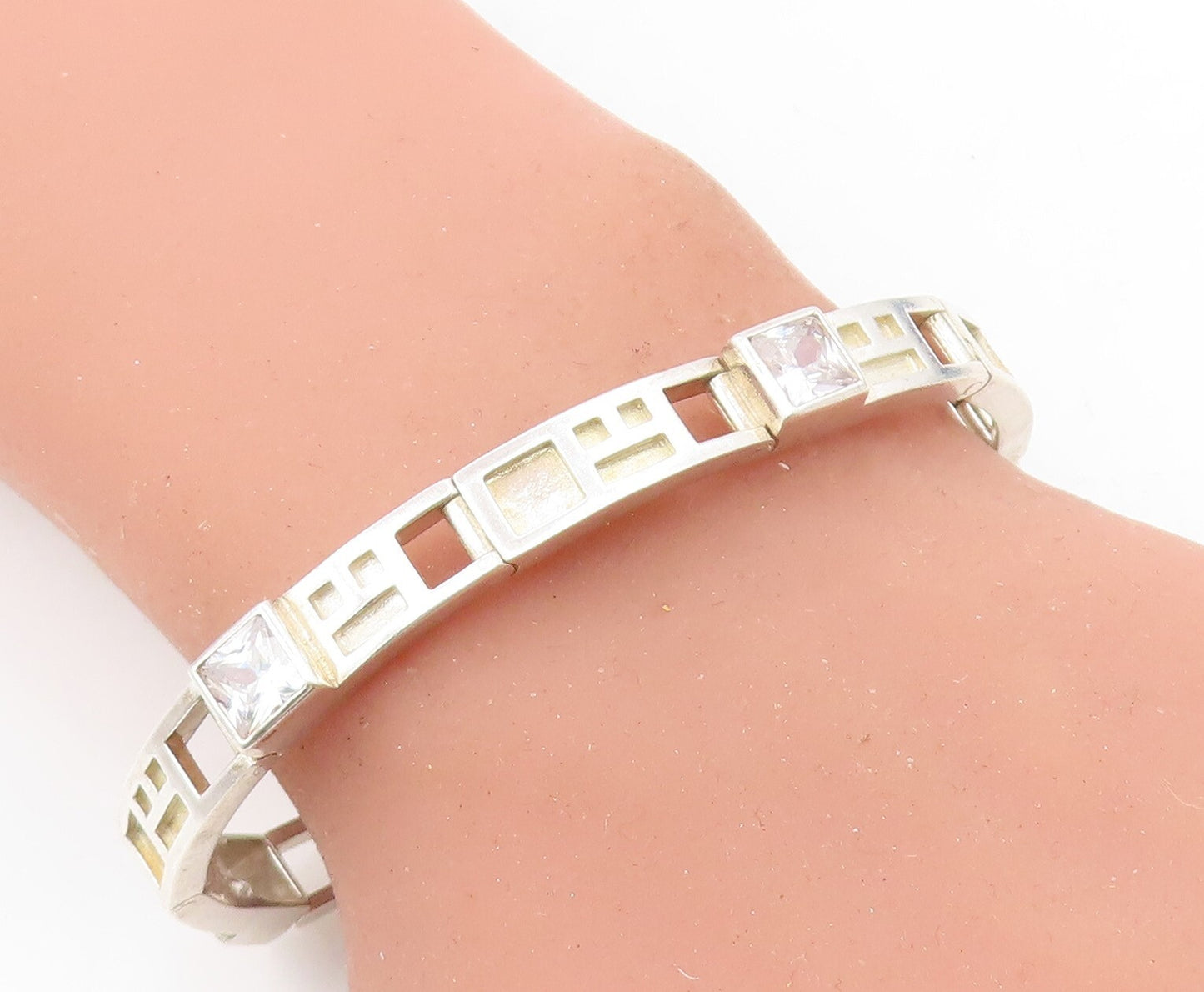 925 Sterling Silver Cubic Zirconia Square Cutout Bar Chain Bracelet BT3171