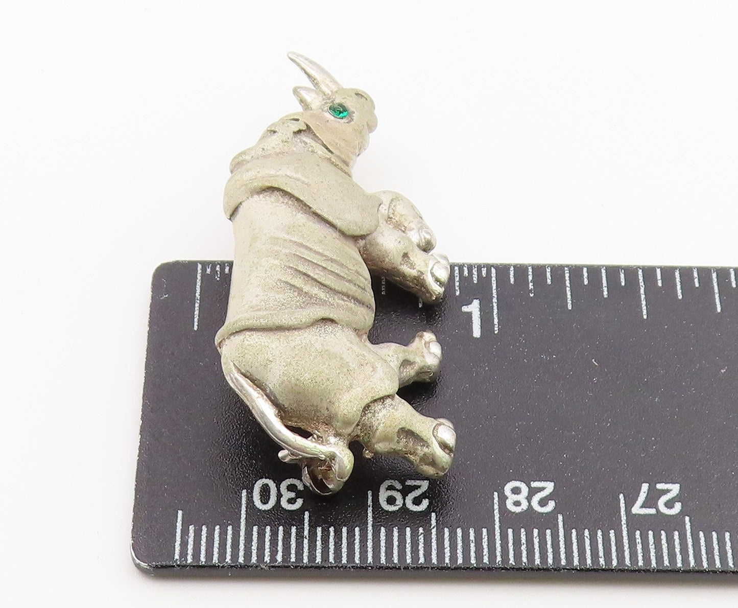 925 Sterling Silver Vintage Brooch Pin Emerald Eye Rhinoceros Figure BP12638