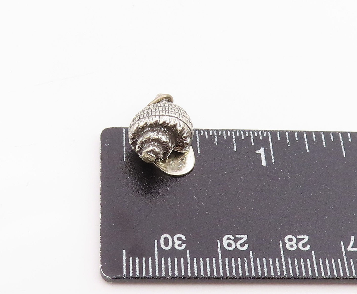 925 Sterling Silver Vintage Pendant Etched Spiral Conch Seashell Charm PT26023