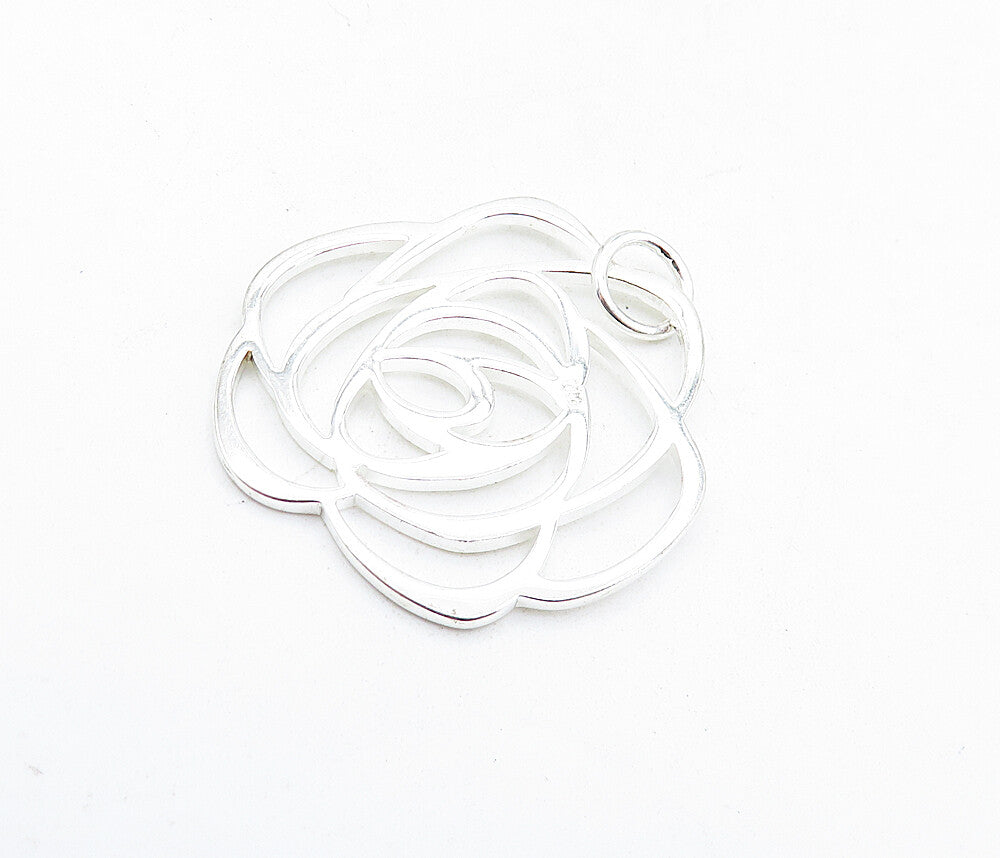 925 Sterling Silver Shiny Polished Open Rose Flower Motif Pendant PT4648