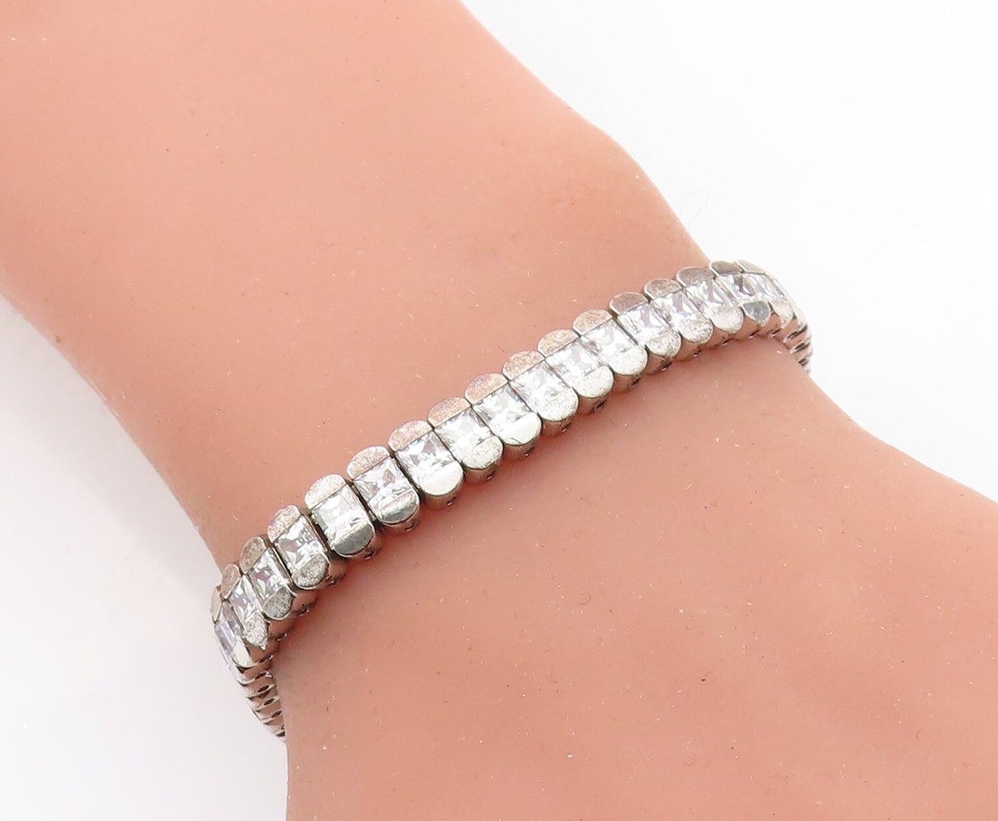 KOREA 925 Sterling Silver Sparkling Cubic Zirconia Tennis Bracelet BT2180