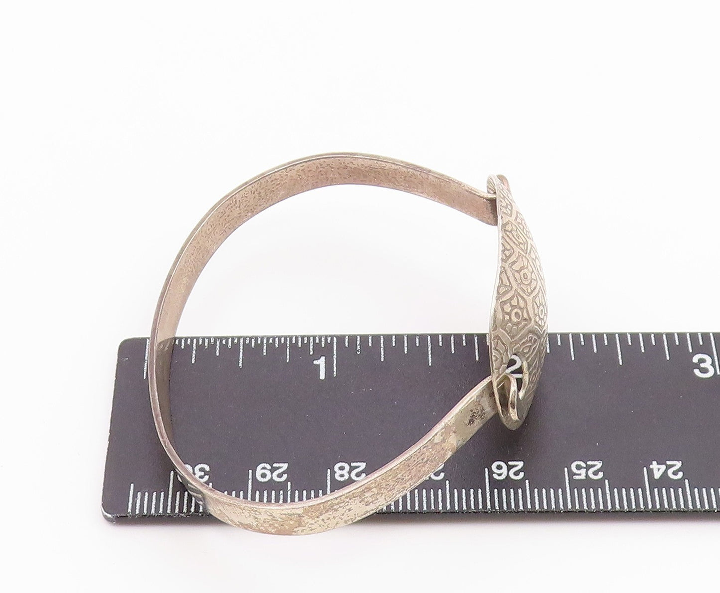 DESIGNER 925 Silver Vintage Etched Pattern Shiny Hook Bangle Bracelet BT8633