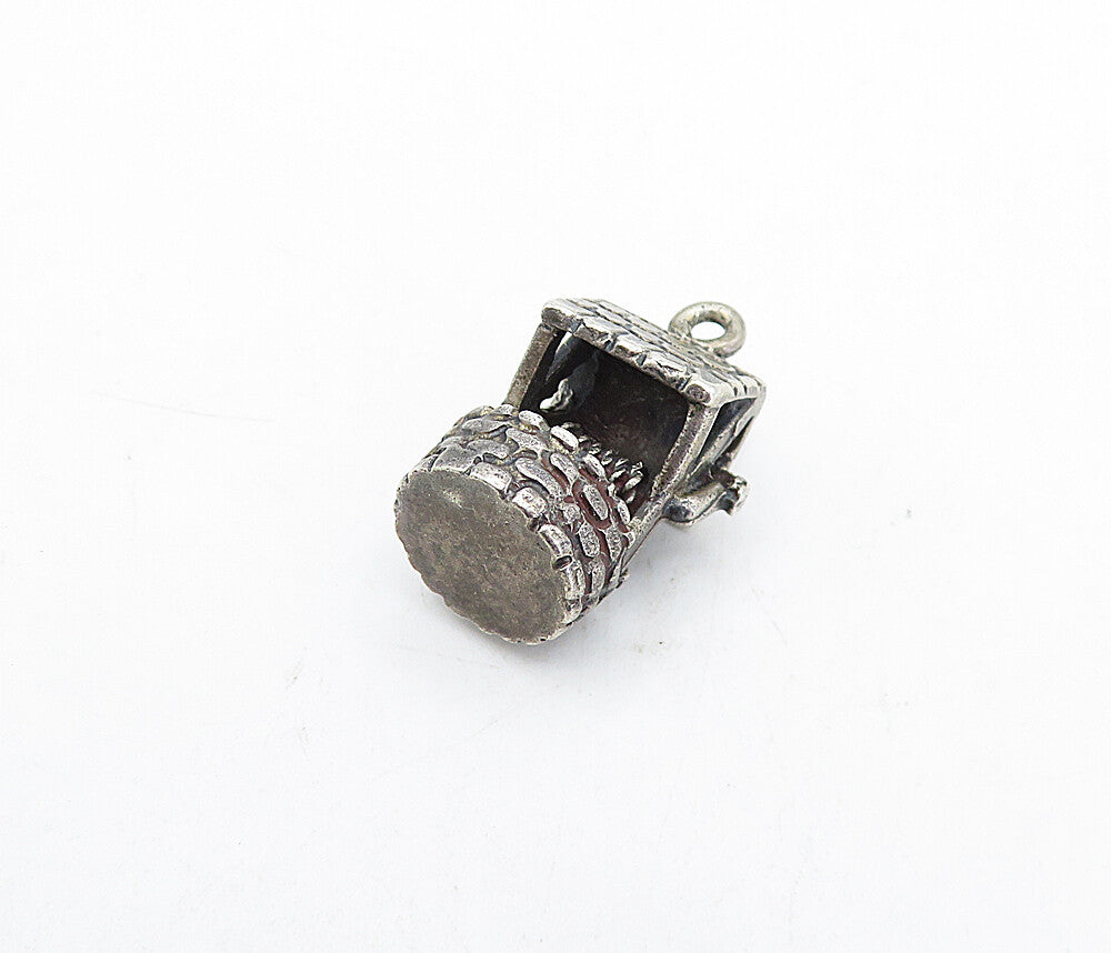 925 Sterling Silver Vintage Petite Dark Tone Water Well Motif Pendant PT3498