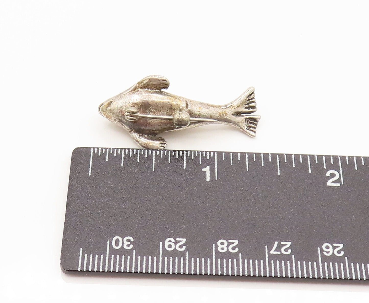 925 Sterling Silver Vintage Minimalist Ocean Sea Whale Brooch Pin BP10148