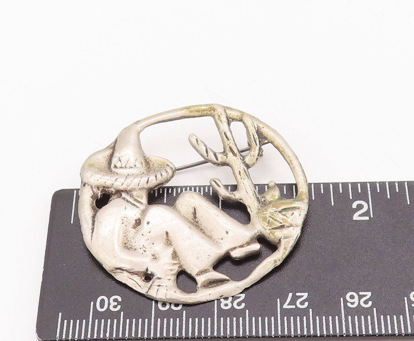 925 Sterling Silver Vintage Brooch Pin Antique Solid Carved Resting man BP10890