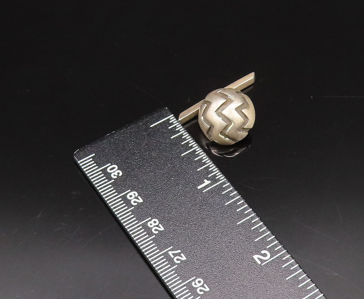 925 Sterling Silver Vintage Carved Wavy Lines Dome Chain Cuff Links TR3423