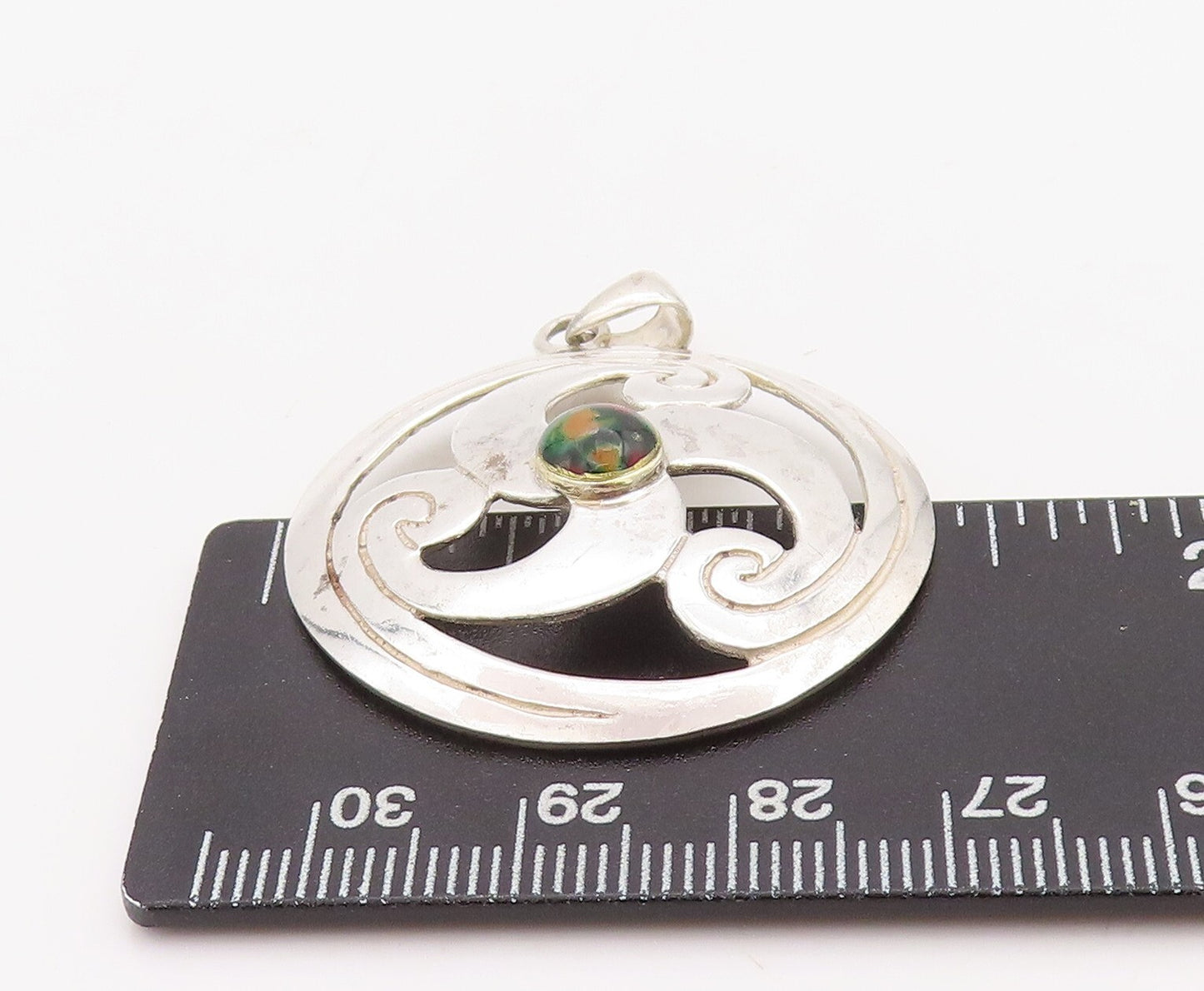925 Sterling Silver Vintage Pendant Cutout Gemstone Inlay Triskele PT23503