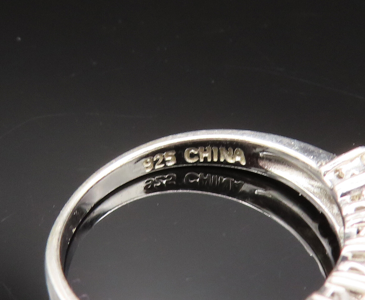 925 Silver Vintage Multi Shape Cubic Zirconia Pattern Ring Sz 6.5 RG25636