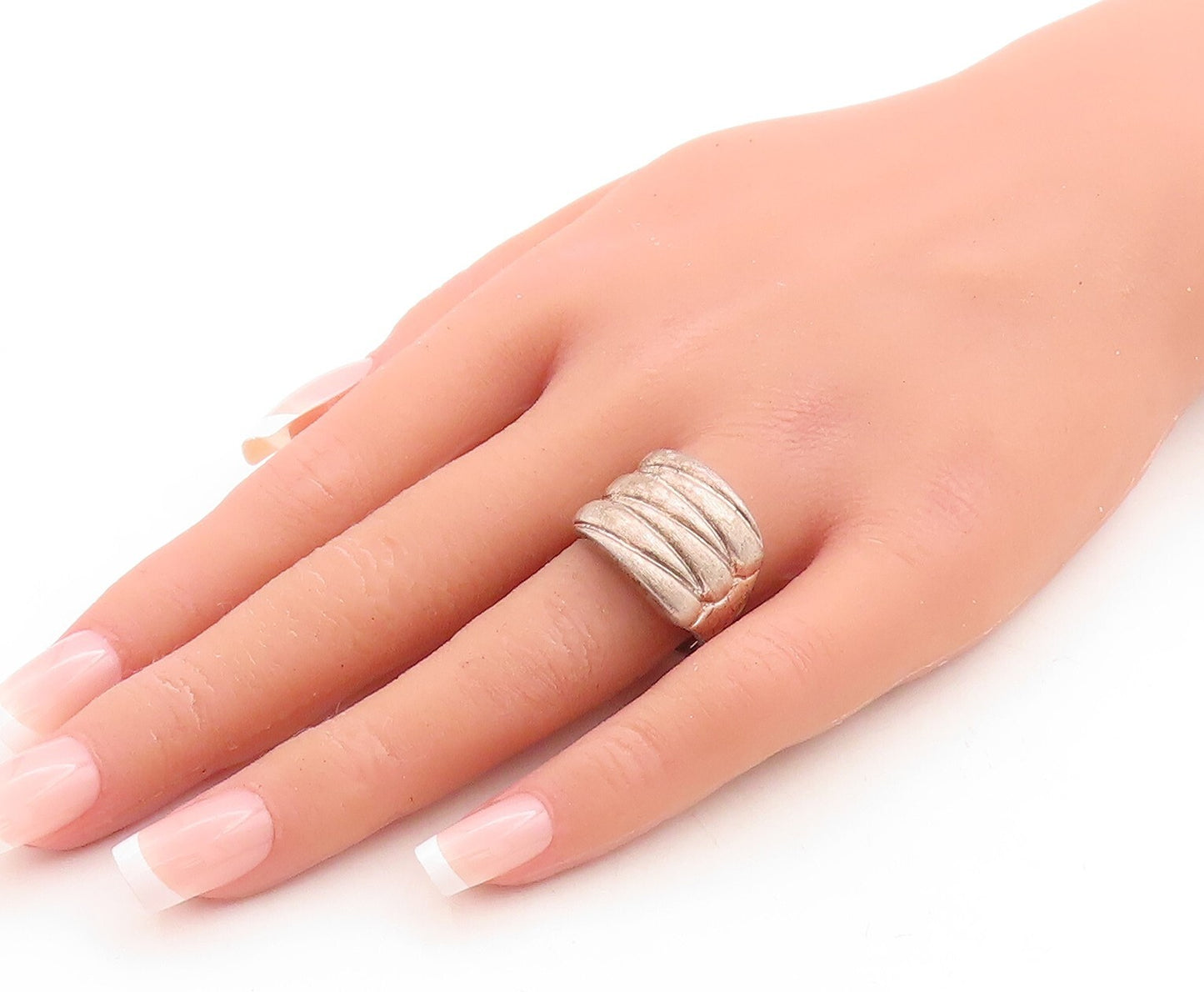 925 Sterling Silver Vintage Ring Interlocked Triangles Carved Sz 9 RG31547