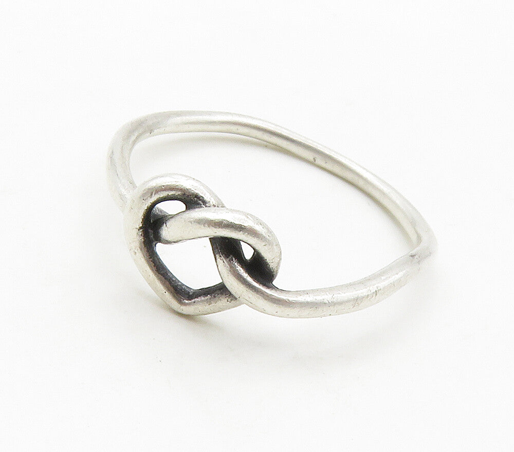 AVERY 925 Sterling Silver Vintage Open Love Heart Knot Band Ring Sz 7 RG15282