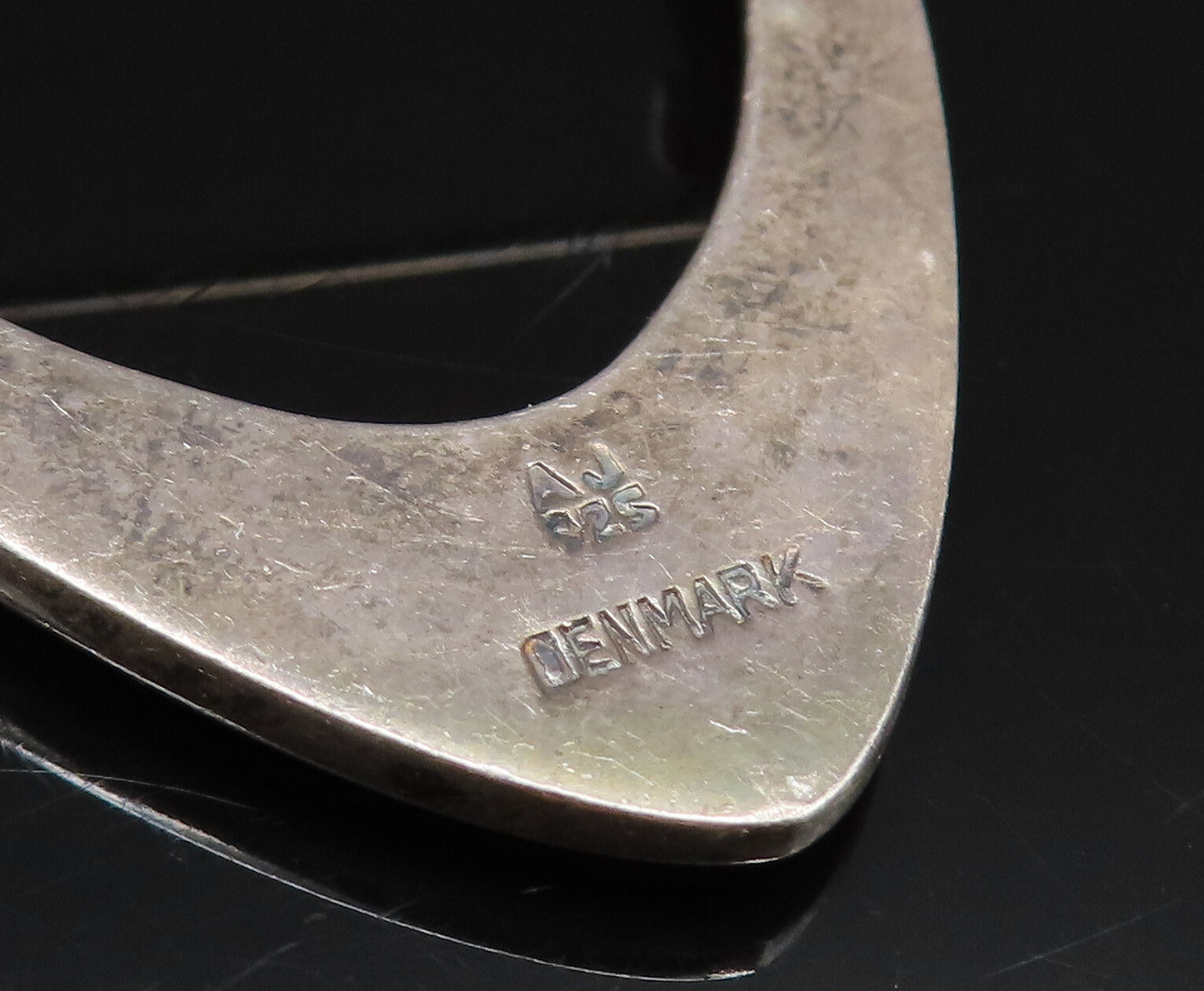 ARNE JOHANSEN DENMARK 925 Silver Vintage Pointed Curved Brooch Pin BP9789