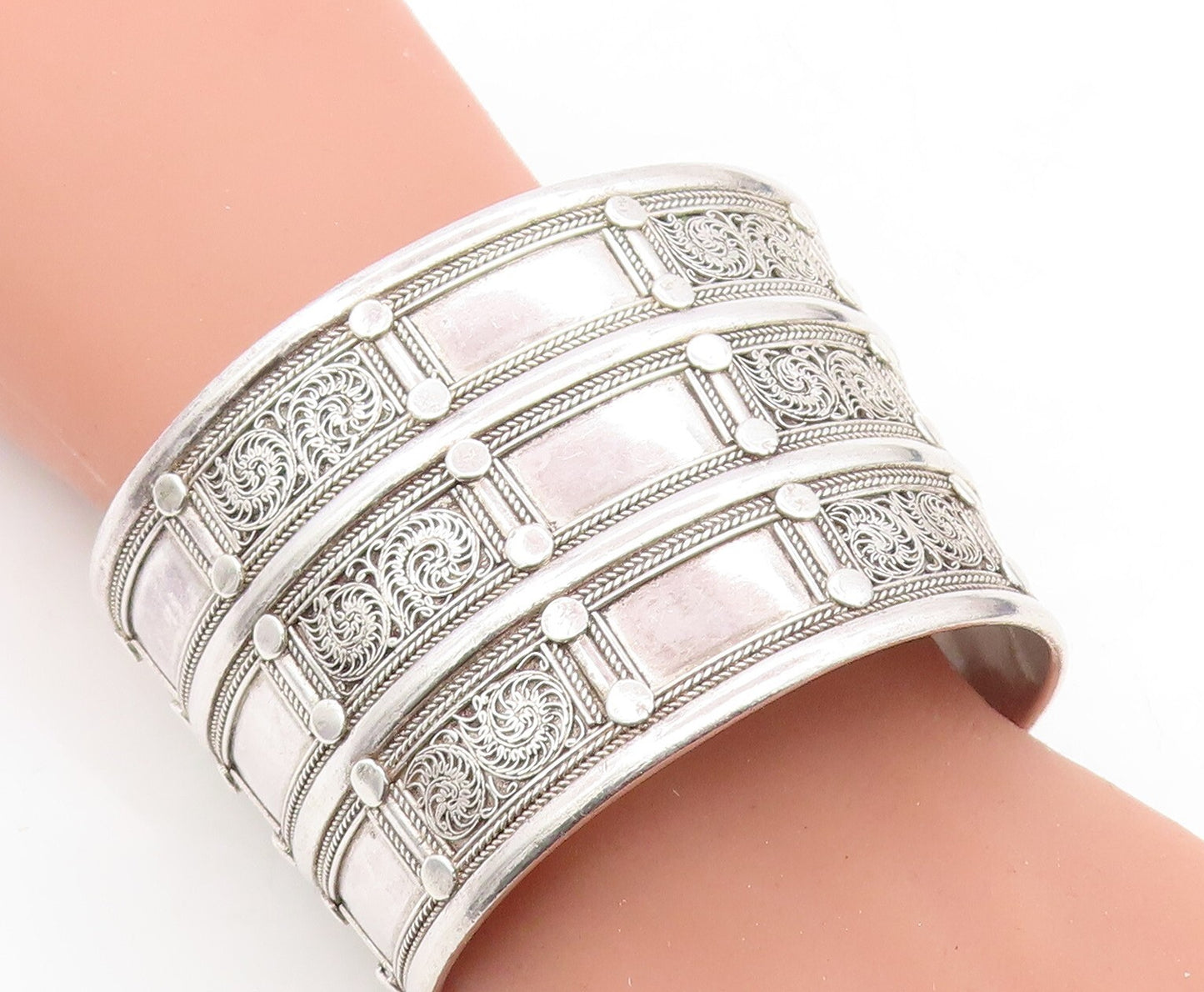 925 Sterling Silver Vintage Modernist Swirl Pattern Cuff Bracelet BT2650