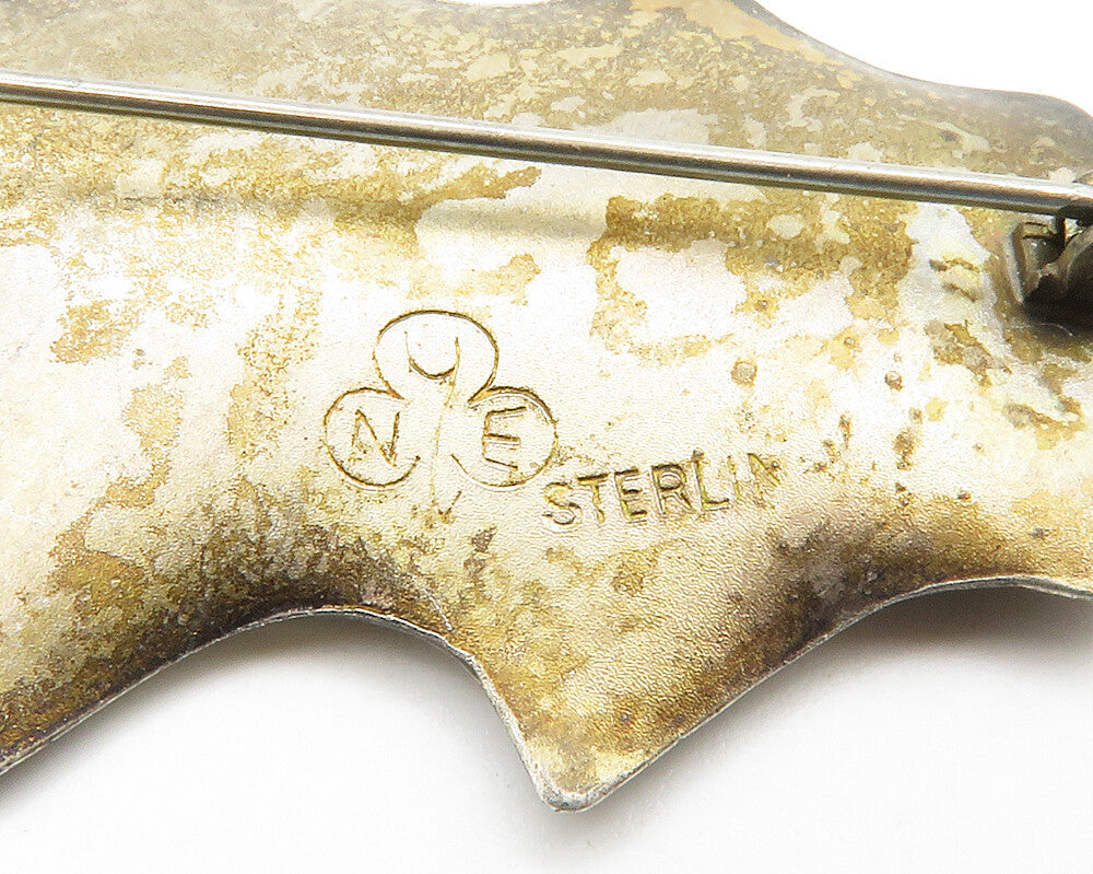 STUART NYE 925 Sterling Silver Vintage Single Leaf Motif Brooch Pin BP5690