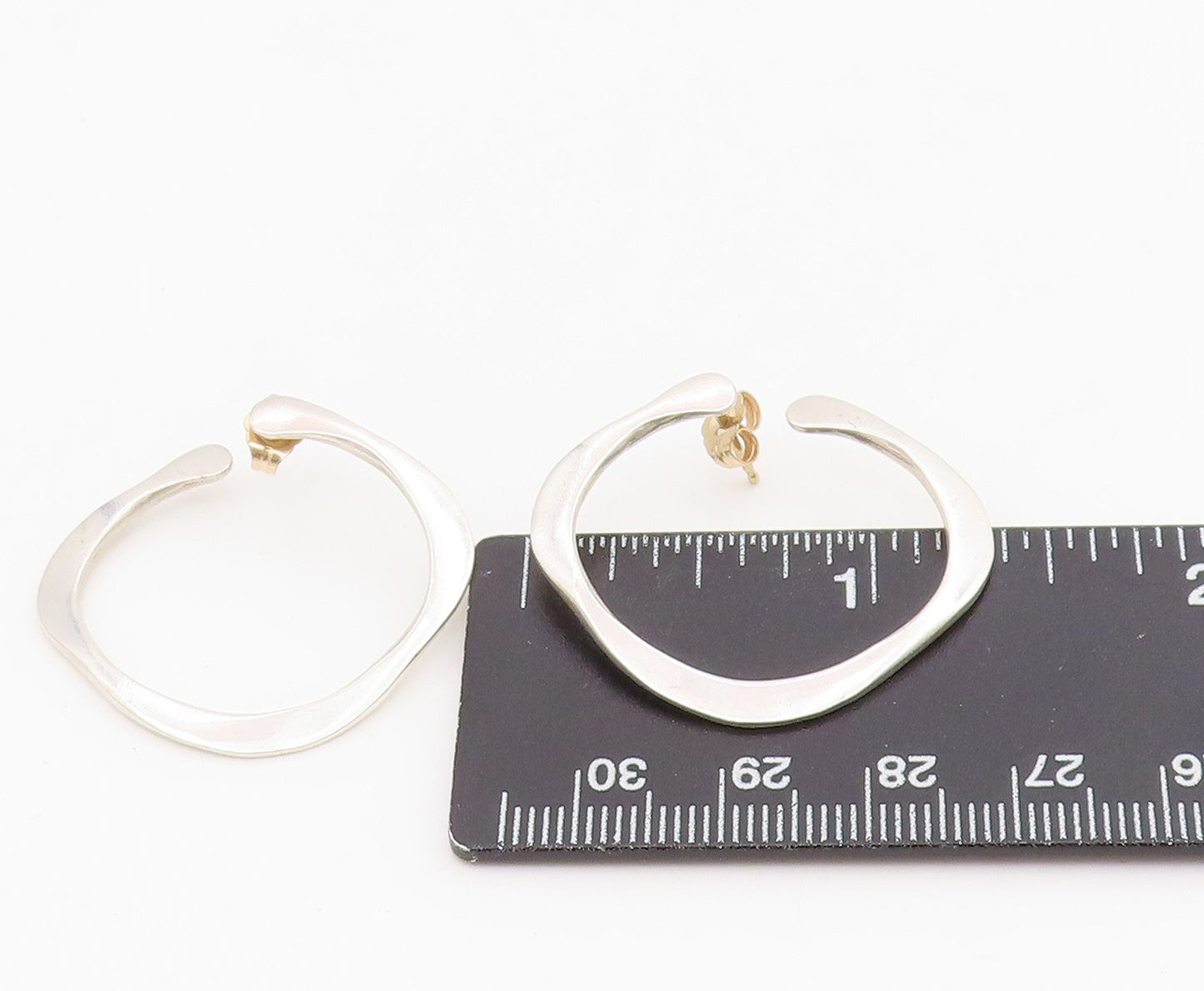 14k Gold & 925 Sterling Silver Vintage Earrings Minimalist Wavy Design EG13941