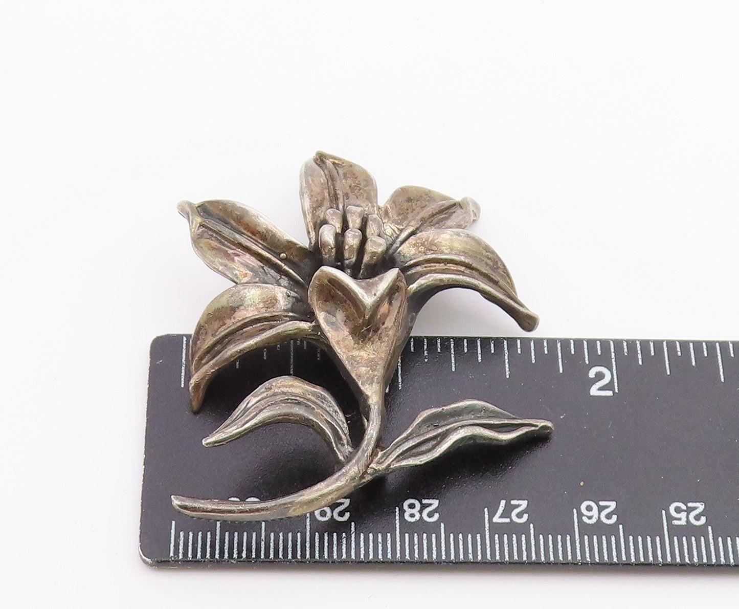 925 Sterling Silver Vintage Dark Tone Single Flower Motif Brooch Pin BP9288