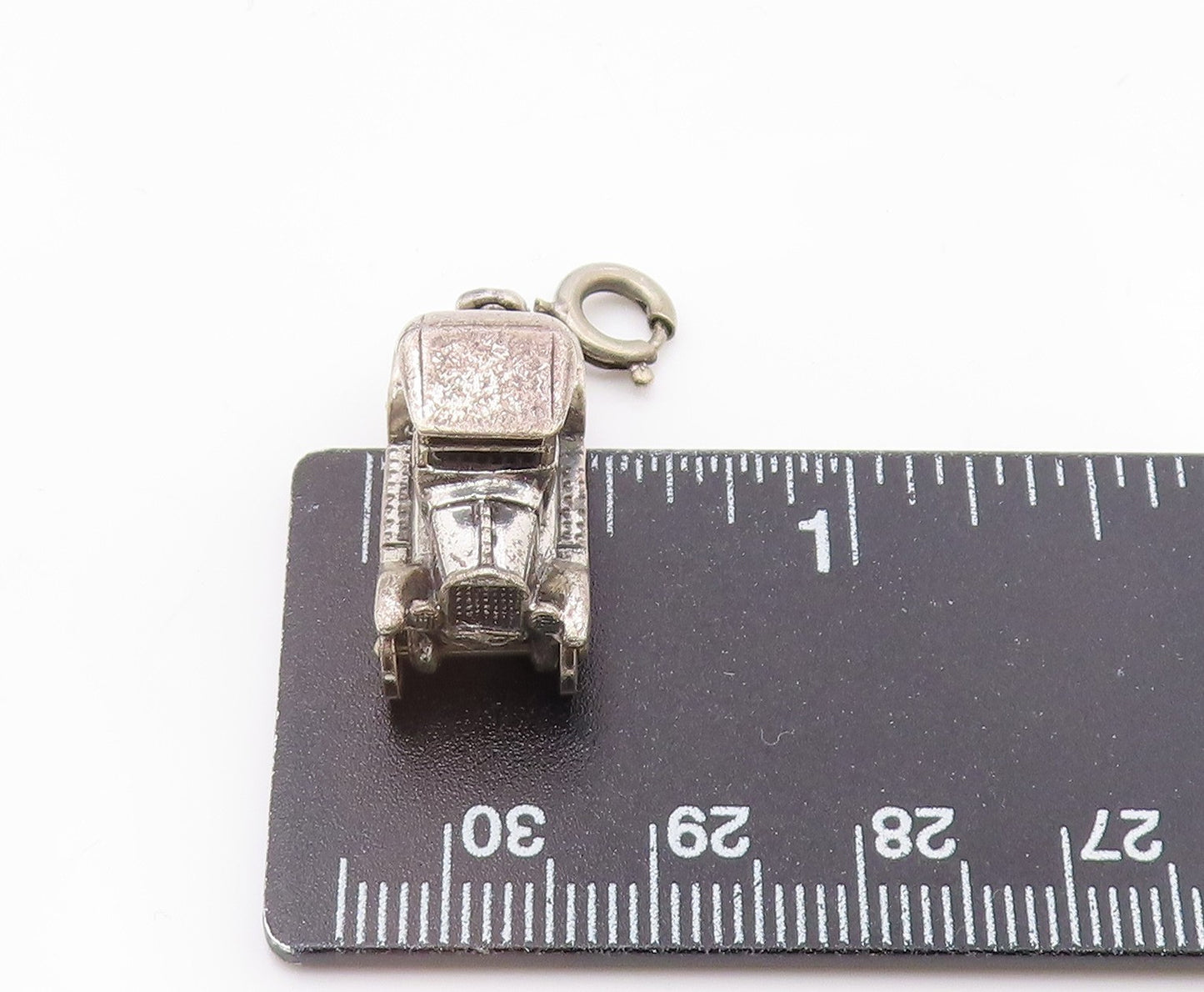 925 Sterling Silver Vintage Old Fashioned Car Motif Pendant (SPINS) PT18119
