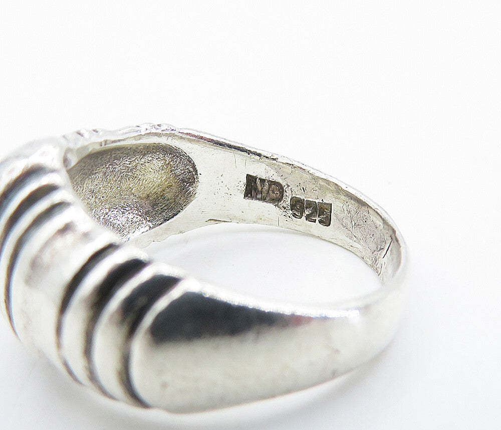 925 Sterling Silver Shiny Fluted Tapered Dome Style Band Ring Sz 7 RG8397
