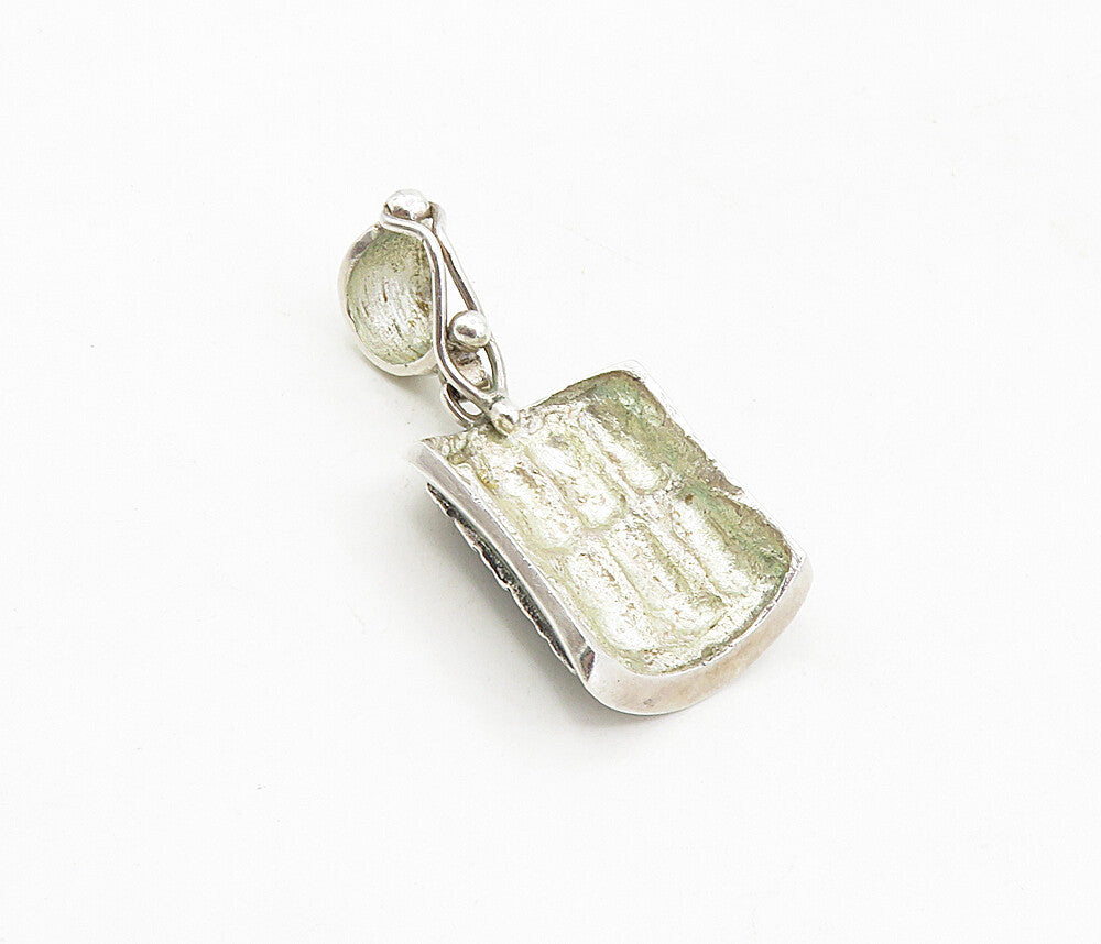925 Sterling Silver Vintage Shiny Raised Traditional Pattern Pendant PT6396
