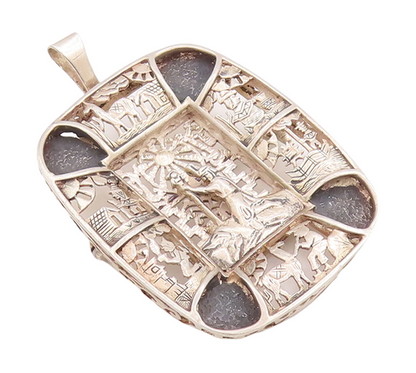 925 Sterling Silver Vintage Brooch Pin Egyptian Tribal Life Carved   BP11106