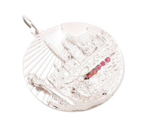 925 Sterling Silver Vintage Pendant Ruby Band Carved NYC Skyline Coin  PT22997