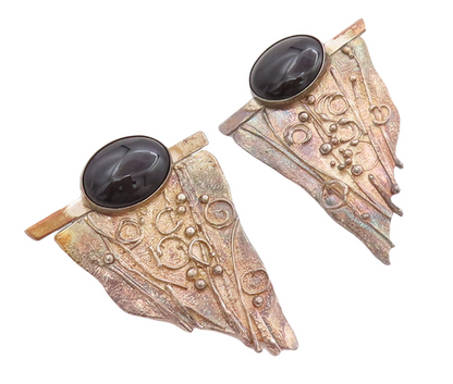 925 Sterling Silver Vintage Earrings Oval Cabochon Onyx Brutalist Carved EG13016
