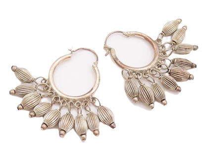 925 Sterling Silver Vintage Earrings Hoops Dangling Grooved Oval Beads  EG12995