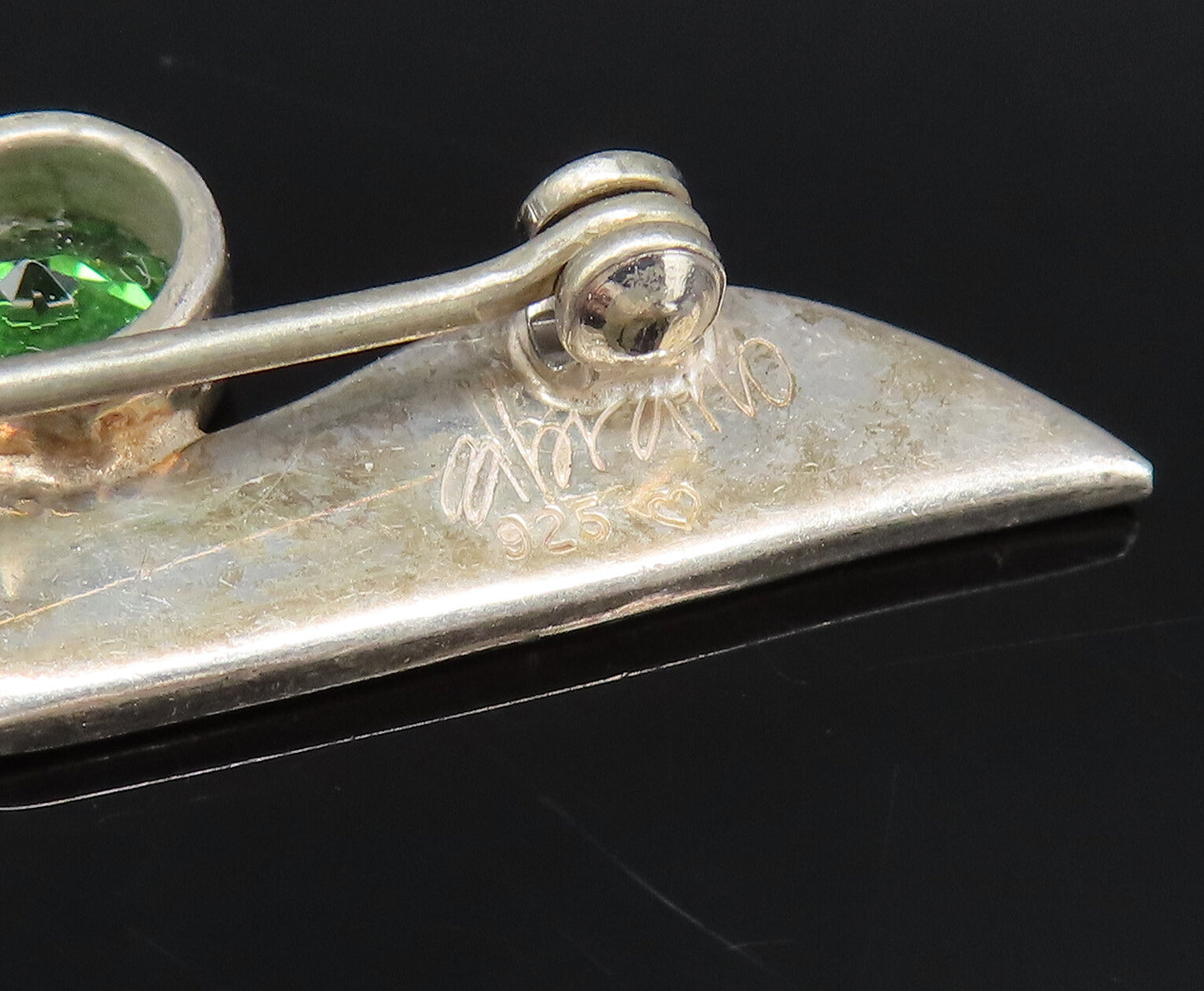 DESIGNER 925 Silver  Vintage Green Topaz & Modernist Design Brooch Pin BP10070