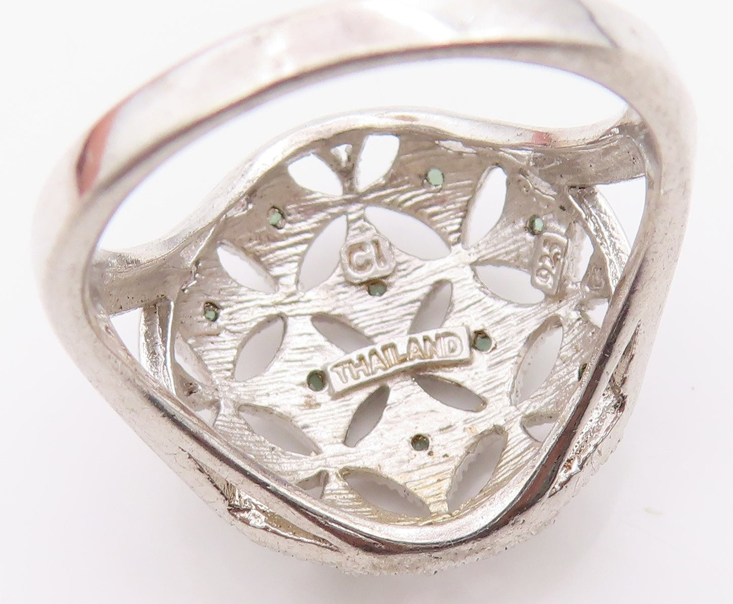 925 Sterling Silver Vintage Ring Emerald Floral Cut Out Split Band  Sz 7 RG33580