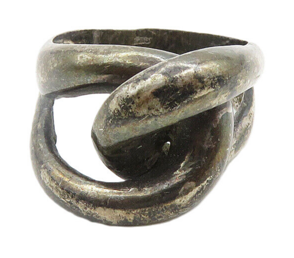 925 Sterling Silver  Vintage Dark Tone Loop Knot Band Ring Sz 8.5  RG19351