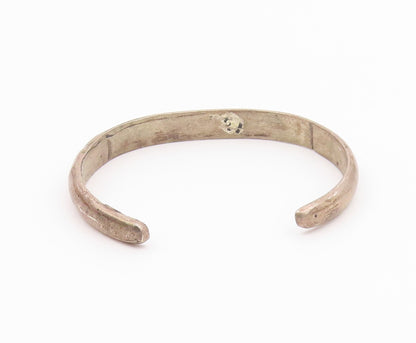 SOUTHWESTERN 925 Sterling Silver Vintage Oxidized Petite Cuff Bracelet BT8795