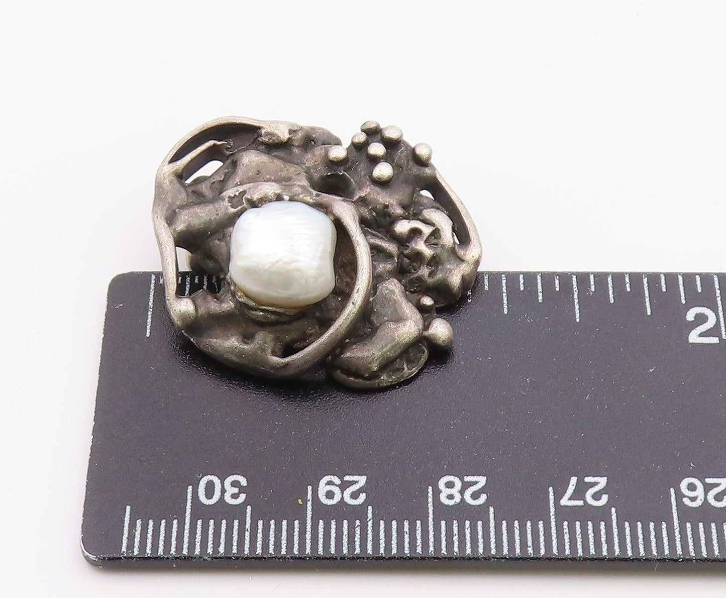925 Sterling Silver  Vintage Shiny Pearl Brutalist Sculpted Brooch Pin  BP7831