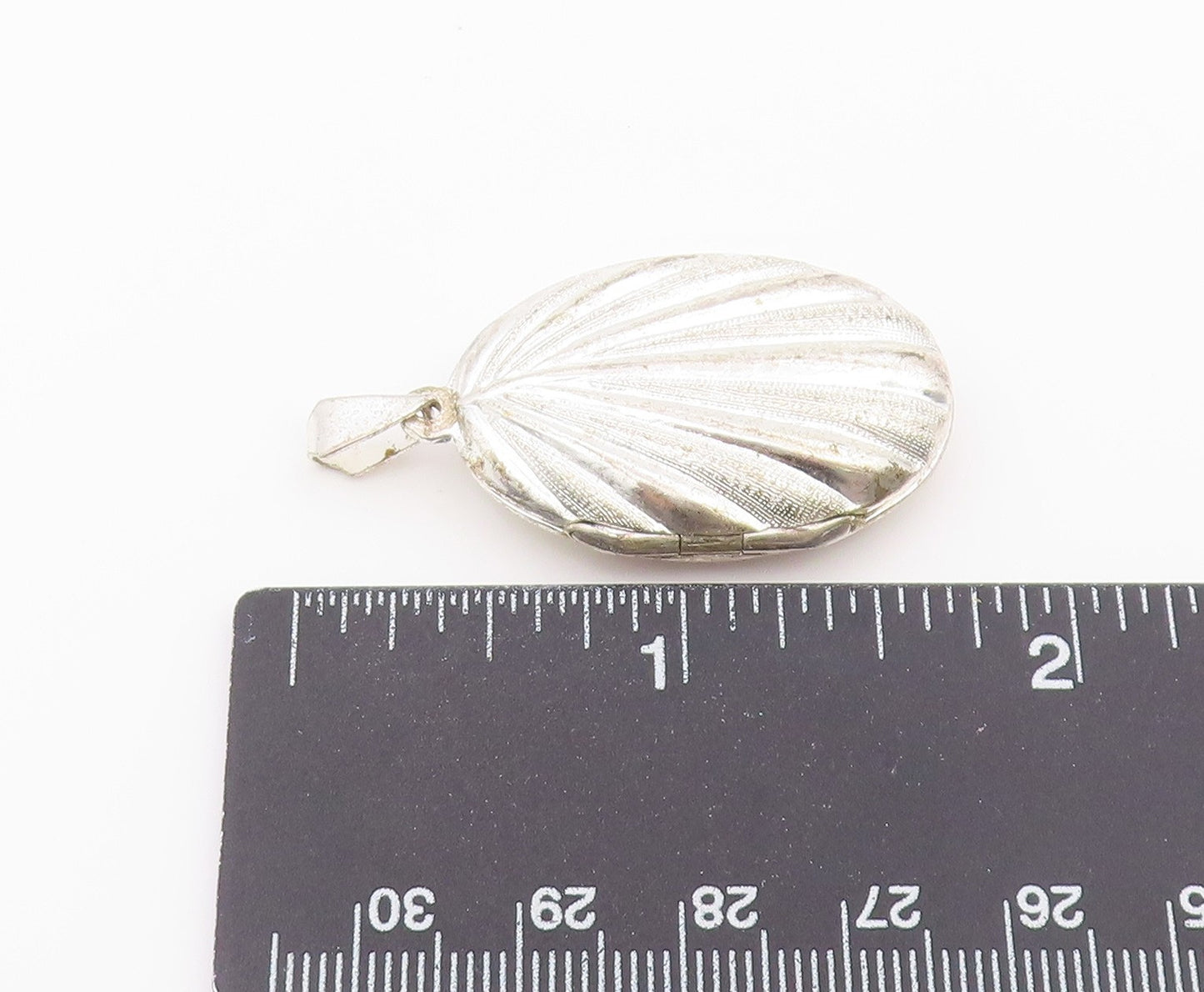 925 Sterling Silver Vintage Pendant Textured Clamshell Locket OPENS  PT26446