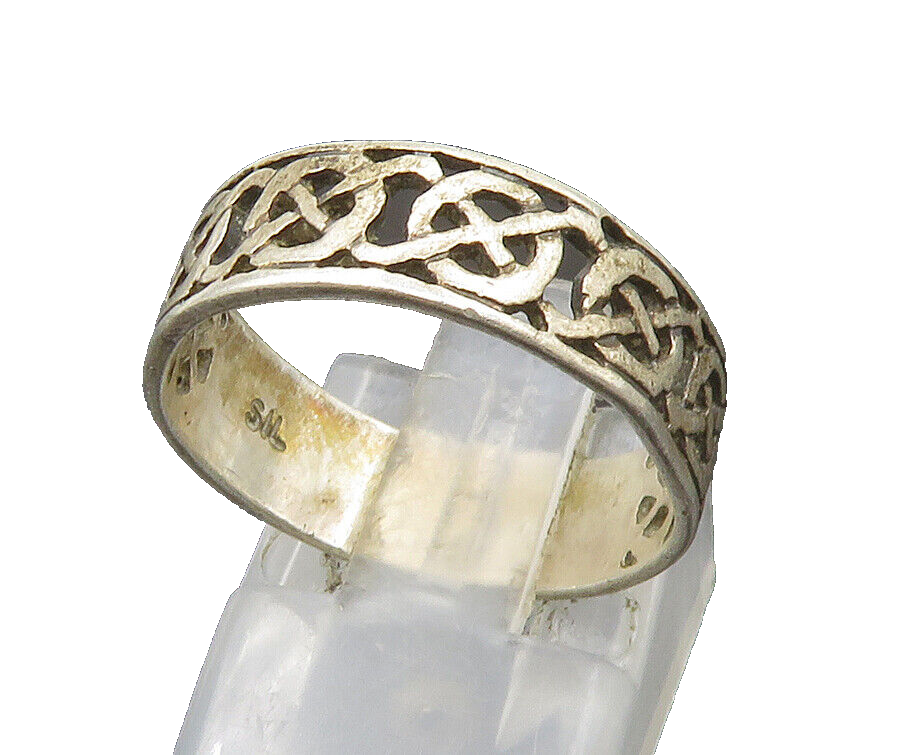 925 Sterling Silver  Vintage Celtic Knot Pattern Band Ring Sz 7.5  RG24035