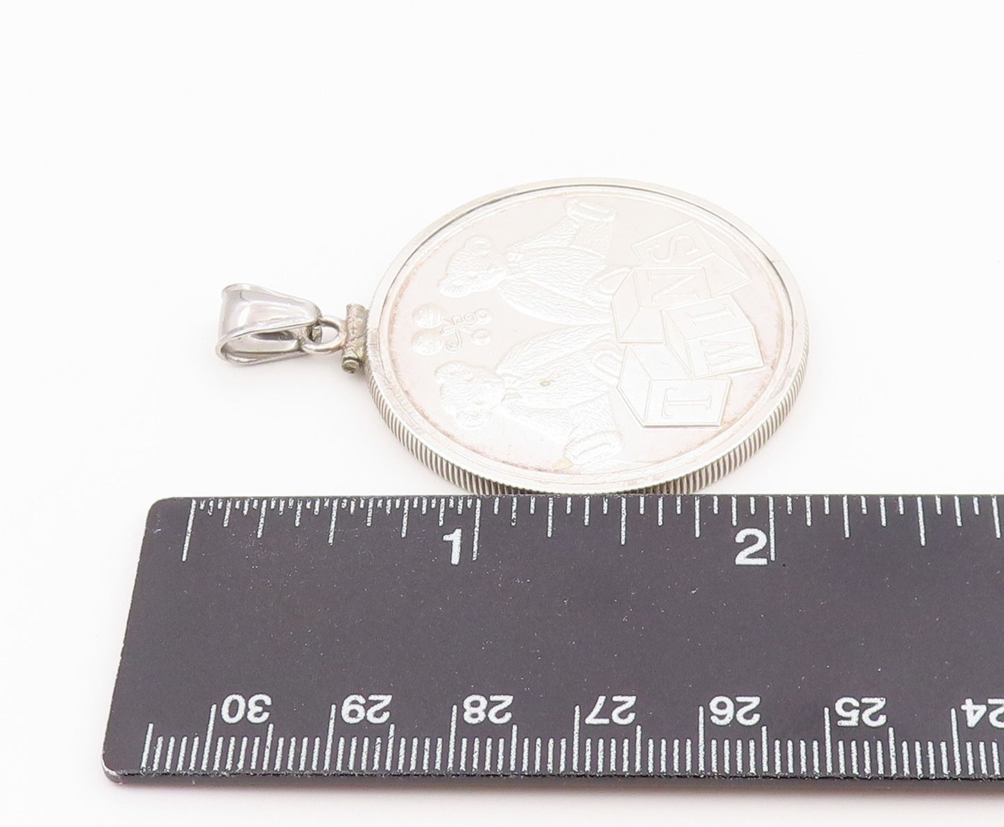 925 Sterling Silver Vintage Pendant Twin Teddy Bears With Toy Blocks  PT26401