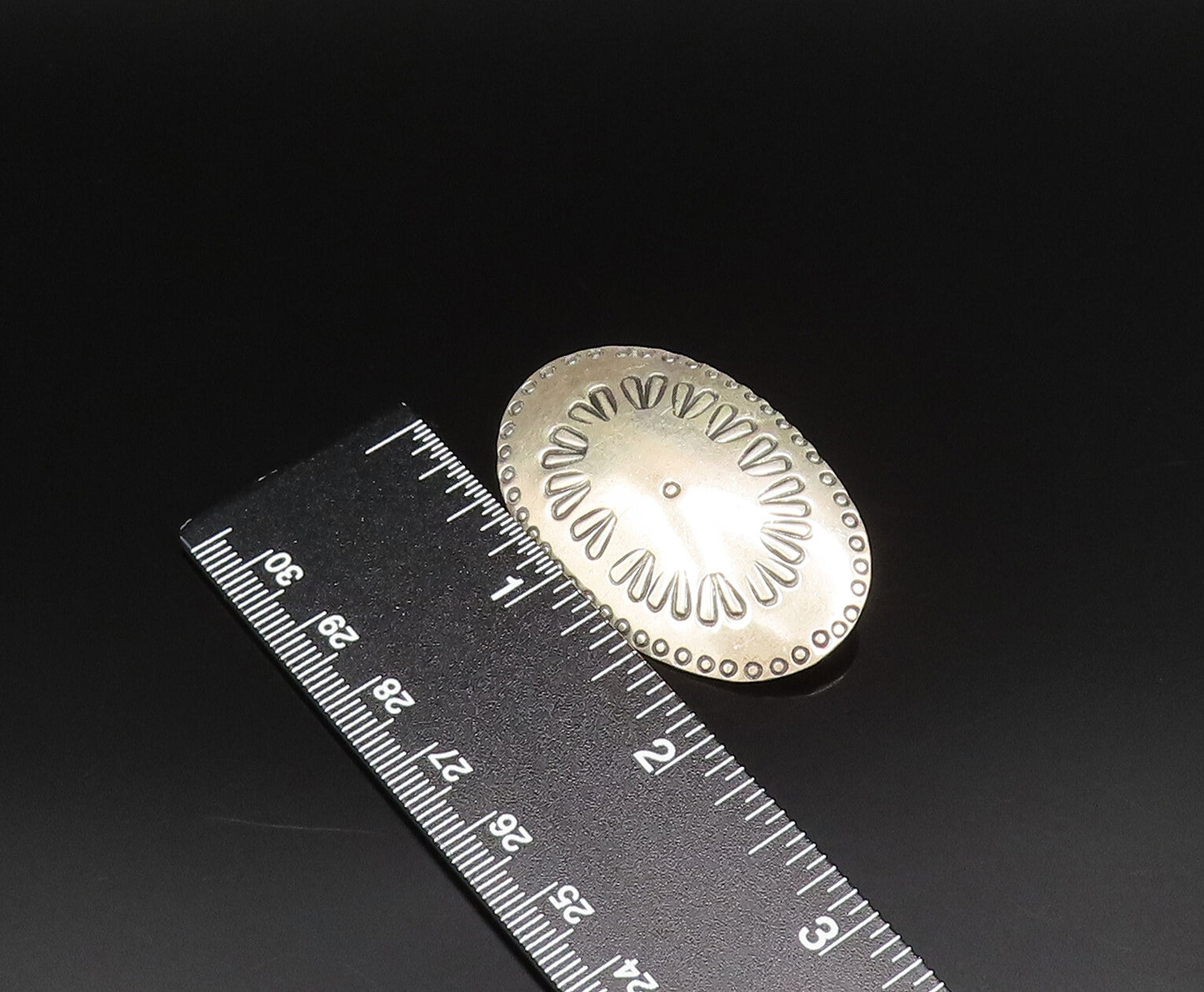 SOUTHWESTERN 925 Sterling Silver Vintage Engraved Floral Oval Brooch Pin BP9822