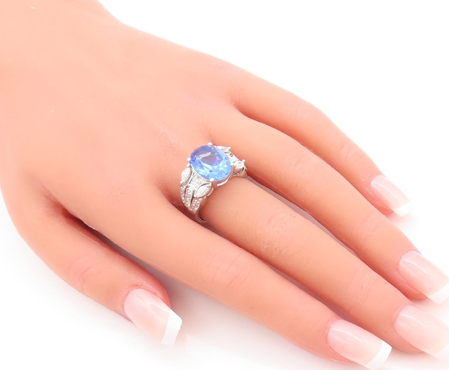 925 Sterling Silver Vintage Ring Designer Cutout Blue & White CZ  Sz 7  RG29596