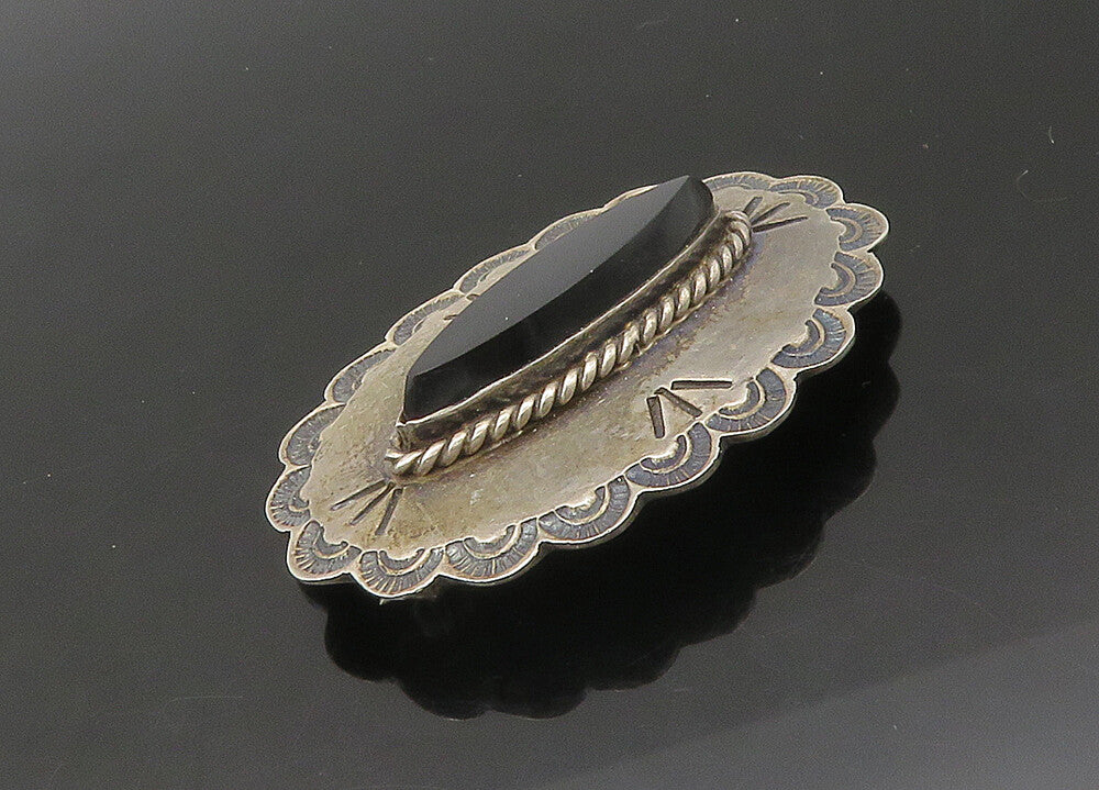 SOUTHWESTERN 925 Silver Vintage Black Onyx Etched Border Brooch Pin BP8737