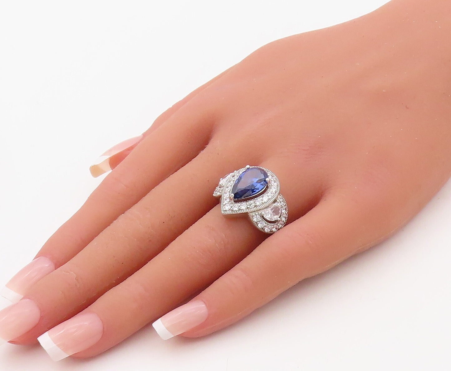 925 Sterling Silver Vintage Ring Drop Cut Sapphire Halo CZ Inlay  Sz 7  RG30657