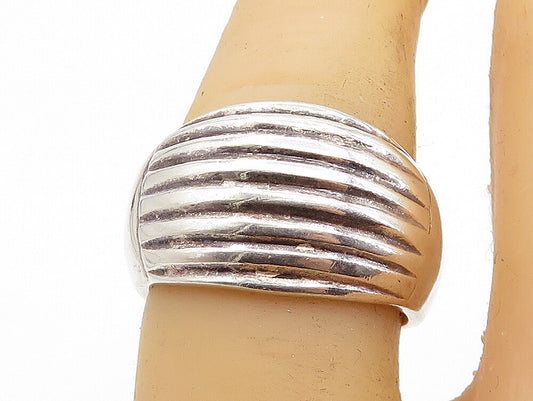 925 Sterling Silver  Vintage Shiny Ribbed Dome Design Band Ring Sz 6  RG7125