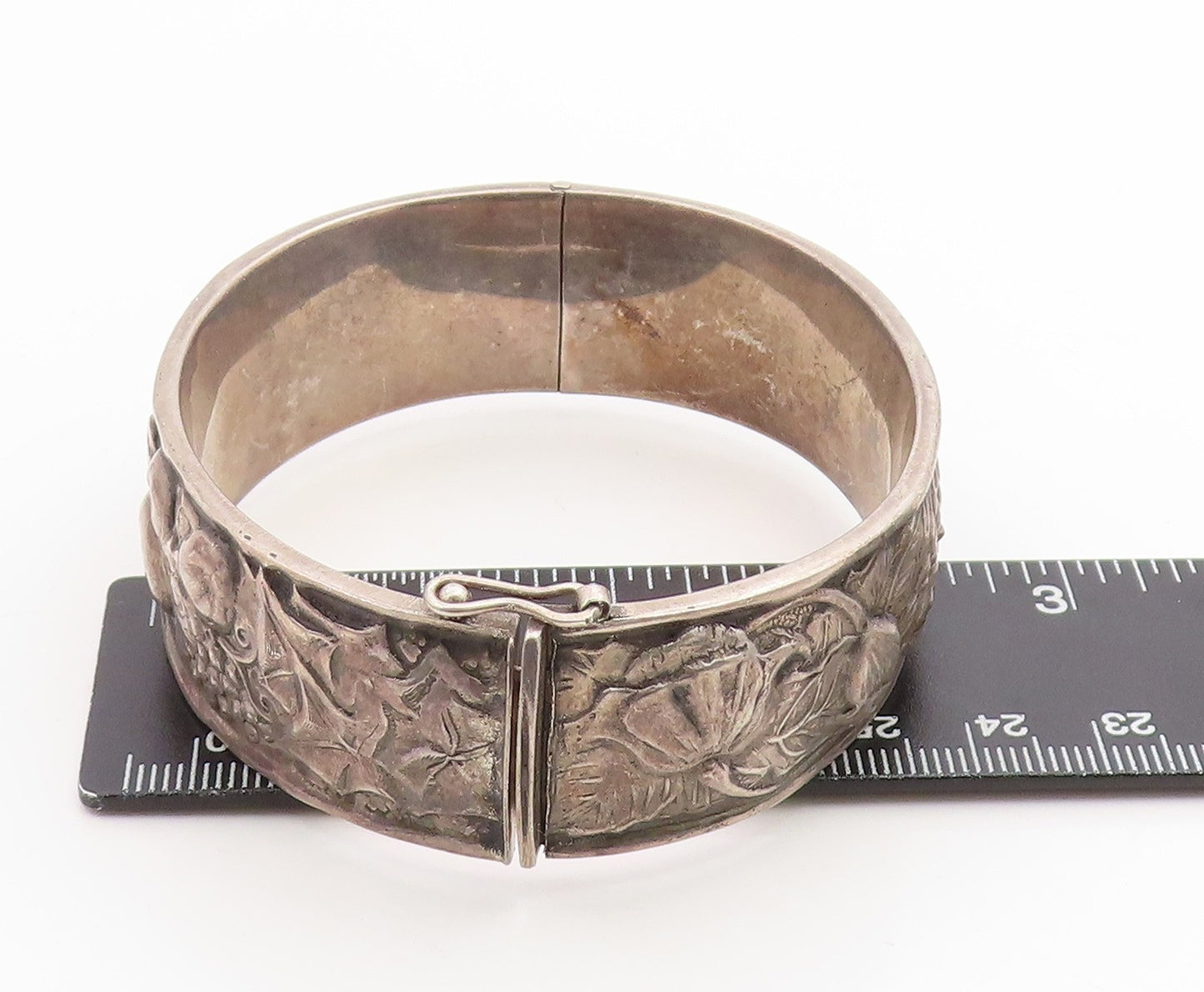 925 Sterling Silver Vintage Bracelet Antique Grape Vine & Wheat Motif  BT12031