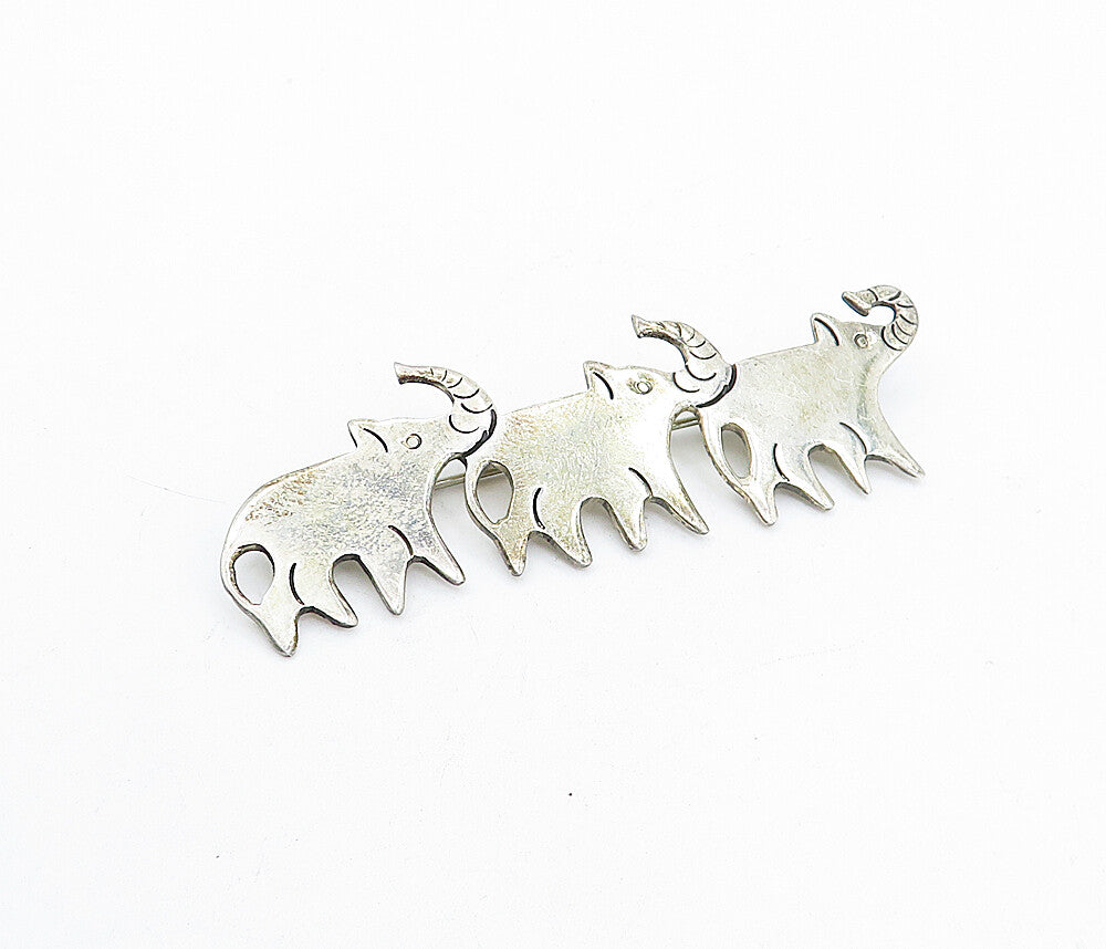 925 Sterling Silver  Vintage Dark Tone Etched Elephants Brooch Pin  BP1422
