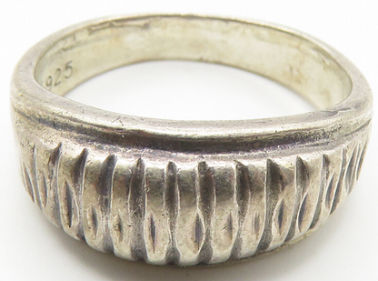 925 Sterling Silver  Vintage Dark Tone Diamond Cut Band Ring Sz 6  RG11423