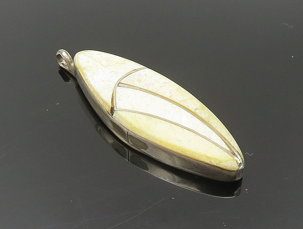 925 Sterling Silver Vintage Mother Of Pearl Pendant PT19857