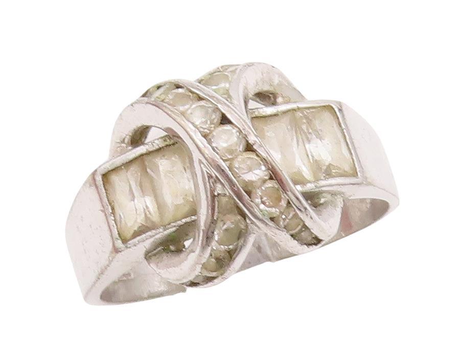 925 Sterling Silver Vintage Ring Designer Carved Rings CZ Inlay  Sz 8  RG28321