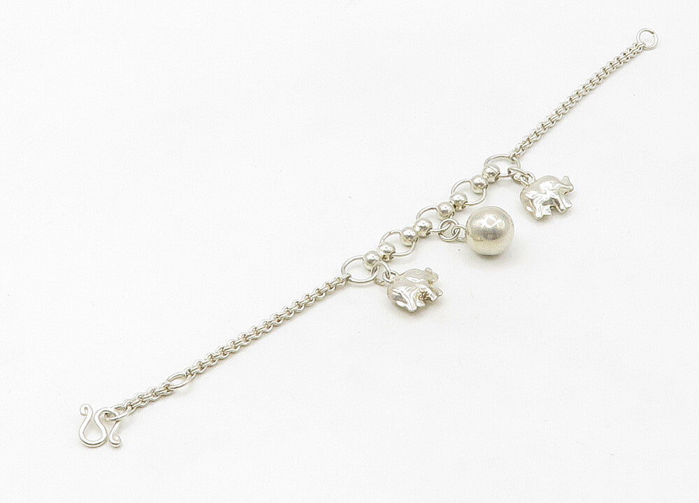 925 Sterling Silver  Vintage Shiny Elephant Charmed Chain Bracelet  BT8526
